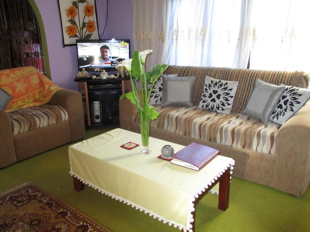 נוארה אליה Redwood Homestay מראה חיצוני תמונה
